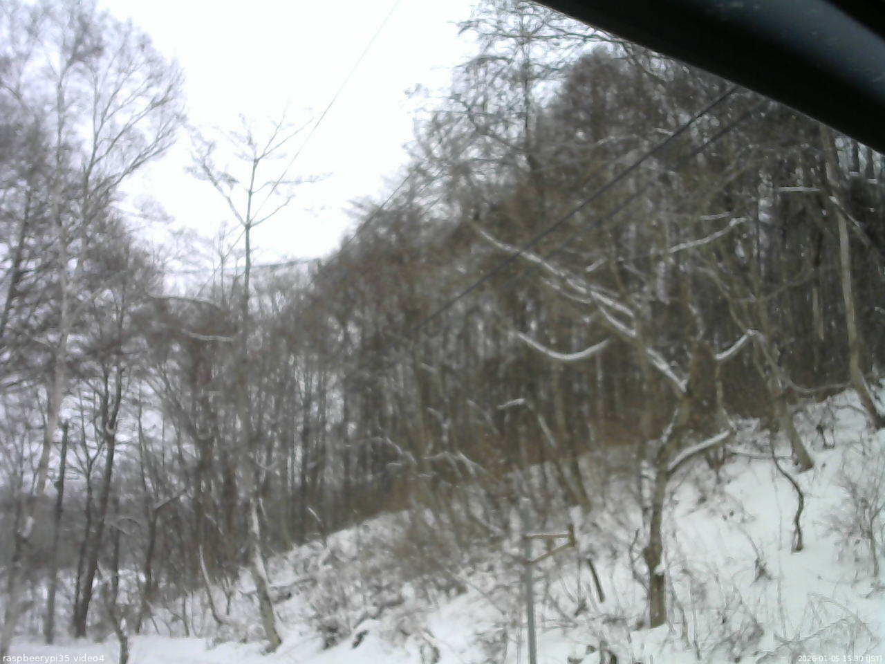 長野県菅平高原 ゆたか山荘 東側上空 2026/01/05 15:30
