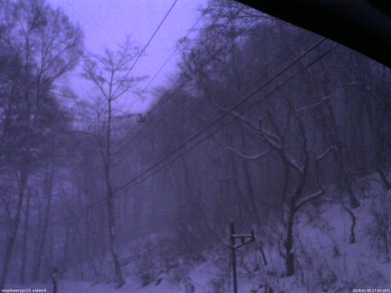 長野県菅平高原 ゆたか山荘 東側上空 2026/01/05 17:00