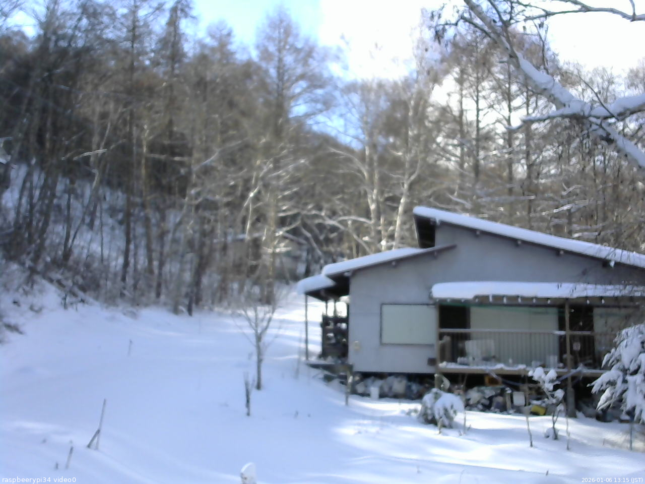 長野県菅平高原 ゆたか山荘 西側(坂上) 2026/01/06 13:15