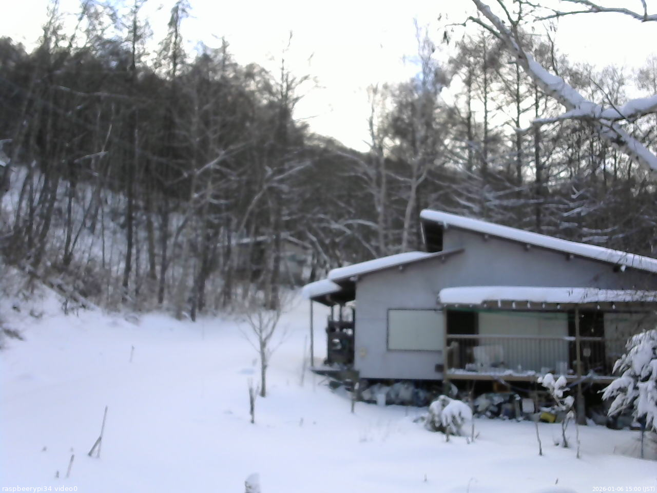 長野県菅平高原 ゆたか山荘 西側(坂上) 2026/01/06 15:00