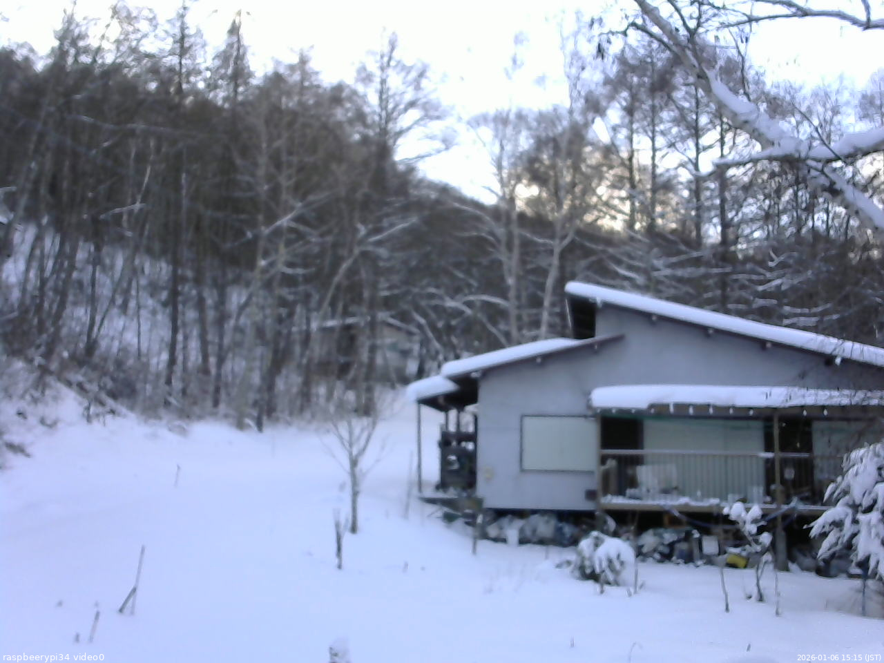 長野県菅平高原 ゆたか山荘 西側(坂上) 2026/01/06 15:15