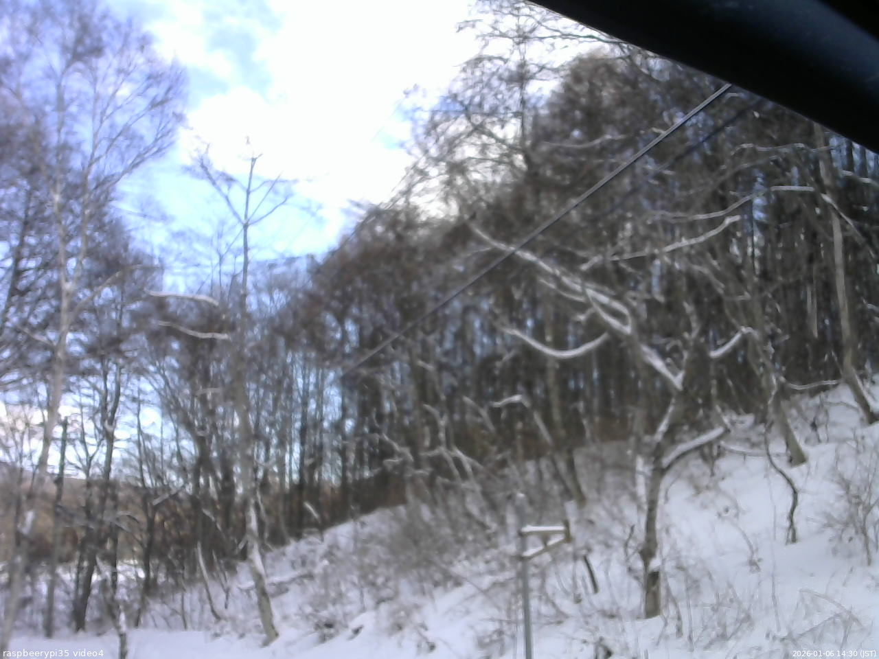 長野県菅平高原 ゆたか山荘 東側上空 2026/01/06 14:30