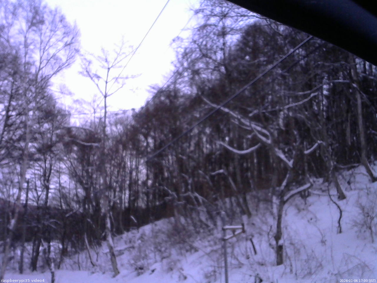 長野県菅平高原 ゆたか山荘 東側上空 2026/01/06 17:00