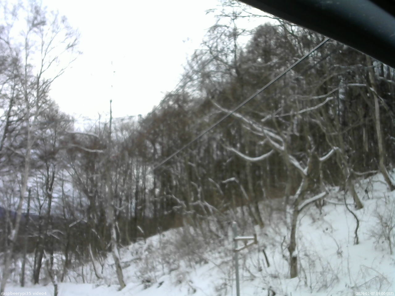 長野県菅平高原 ゆたか山荘 東側上空 2026/01/07 09:00