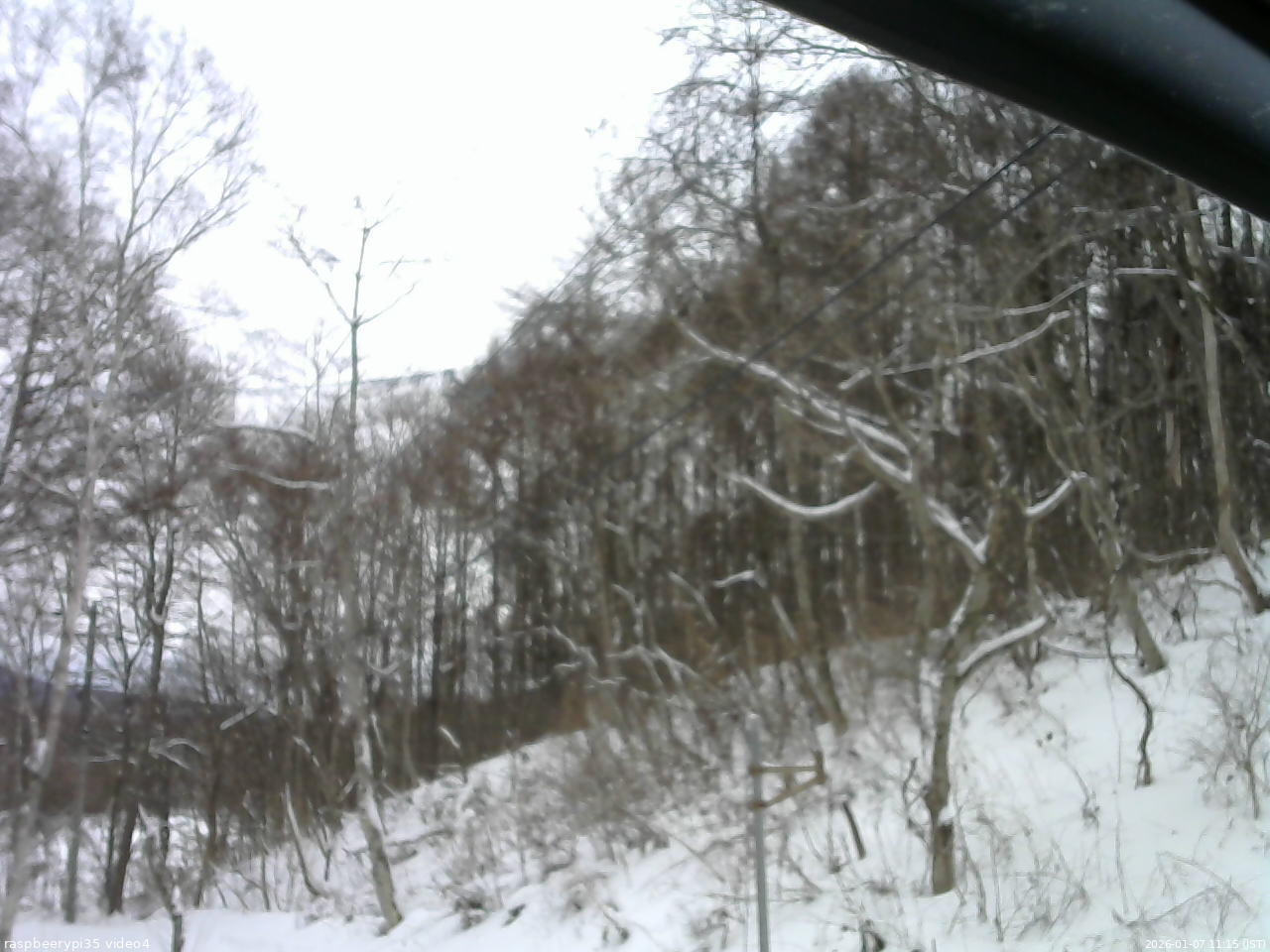 長野県菅平高原 ゆたか山荘 東側上空 2026/01/07 11:15