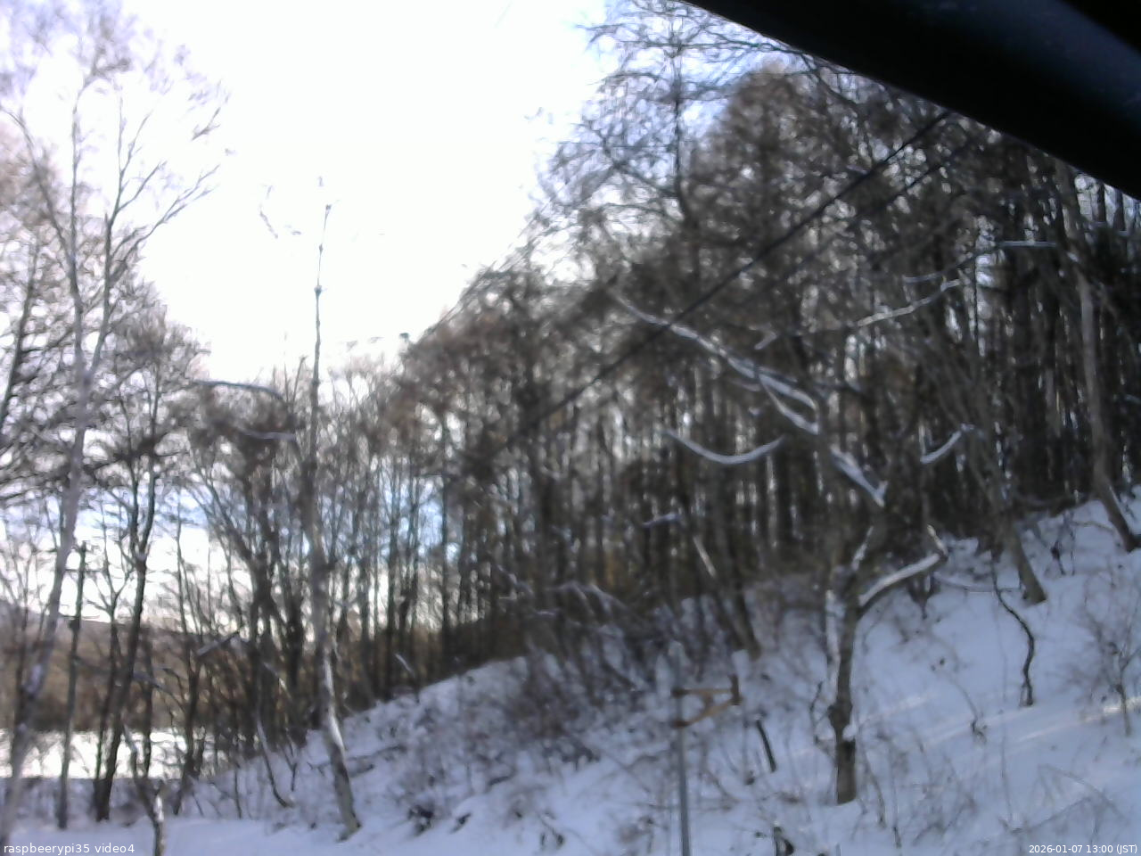 長野県菅平高原 ゆたか山荘 東側上空 2026/01/07 13:00