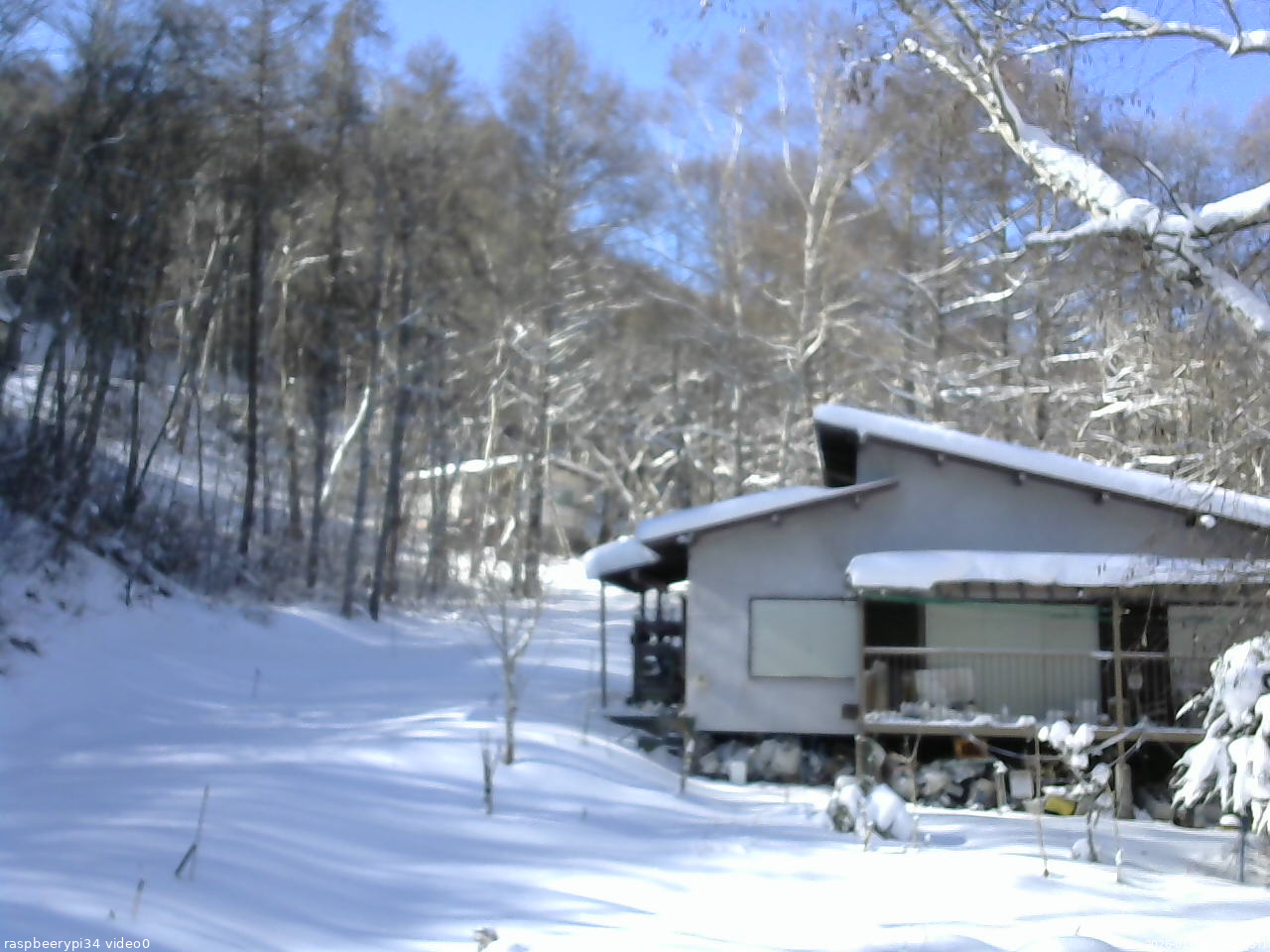 長野県菅平高原 ゆたか山荘 西側(坂上) 2026/01/09 11:45