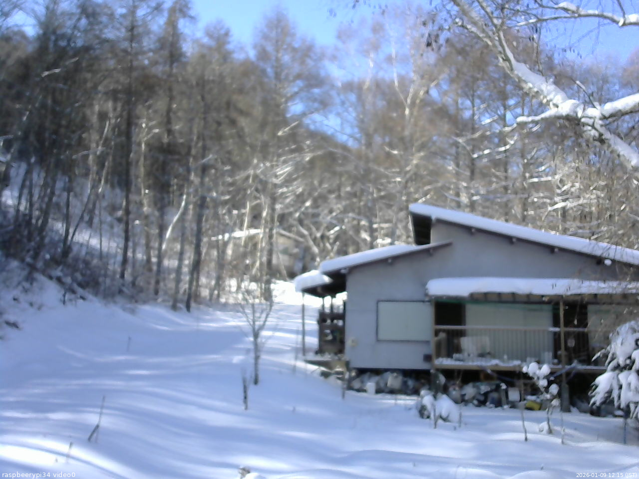 長野県菅平高原 ゆたか山荘 西側(坂上) 2026/01/09 12:15
