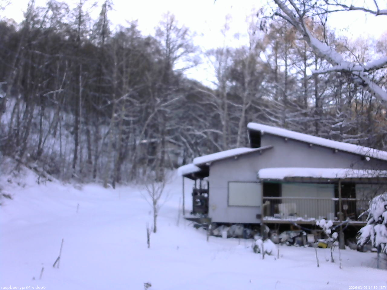 長野県菅平高原 ゆたか山荘 西側(坂上) 2026/01/09 14:30