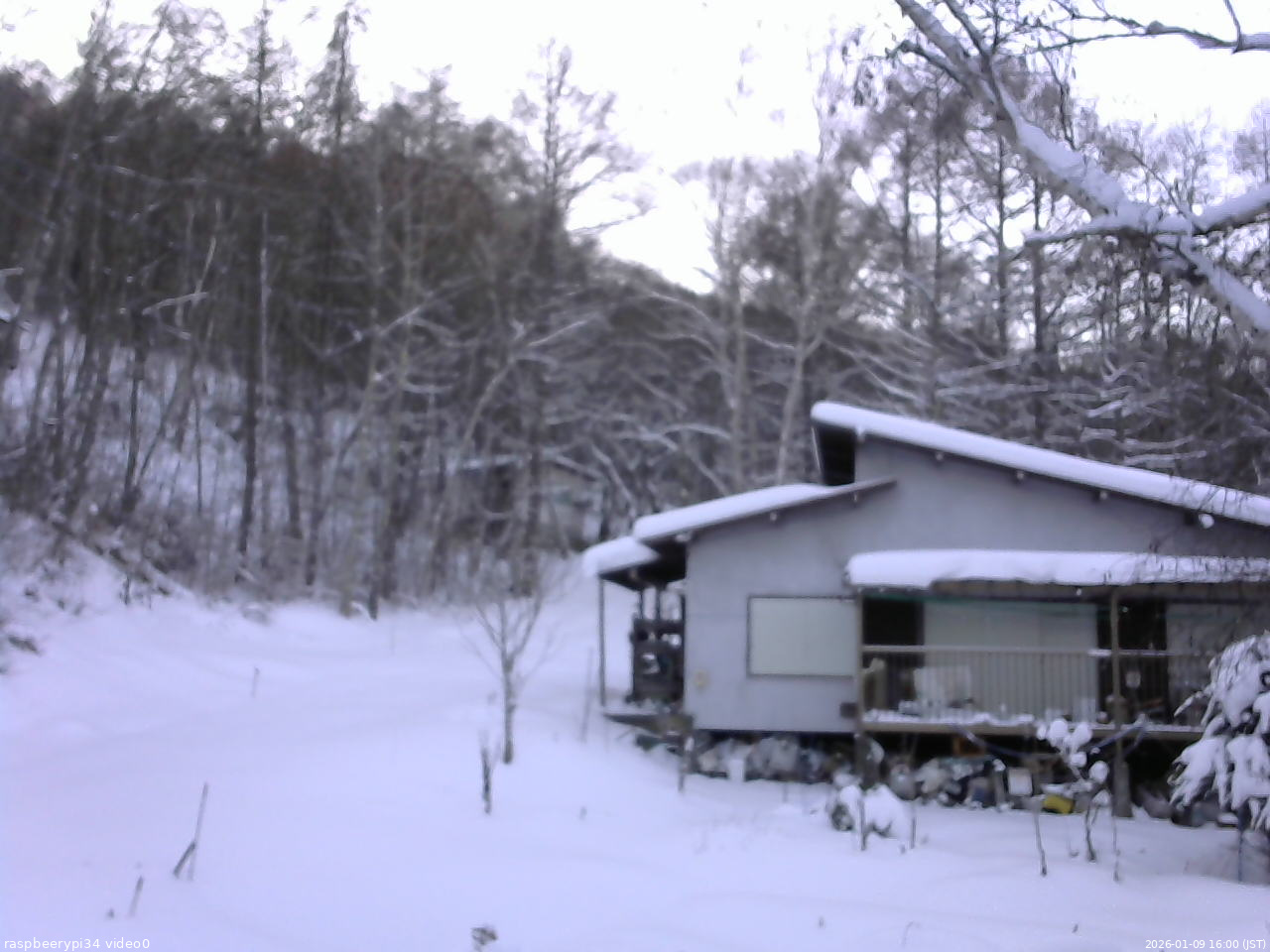長野県菅平高原 ゆたか山荘 西側(坂上) 2026/01/09 16:00