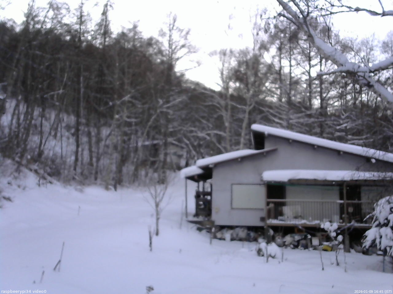 長野県菅平高原 ゆたか山荘 西側(坂上) 2026/01/09 16:45