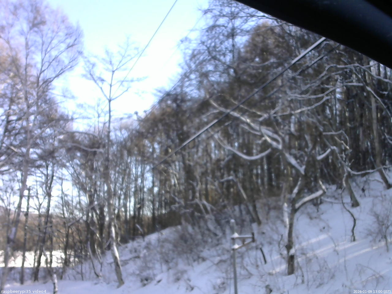 長野県菅平高原 ゆたか山荘 東側上空 2026/01/09 13:00