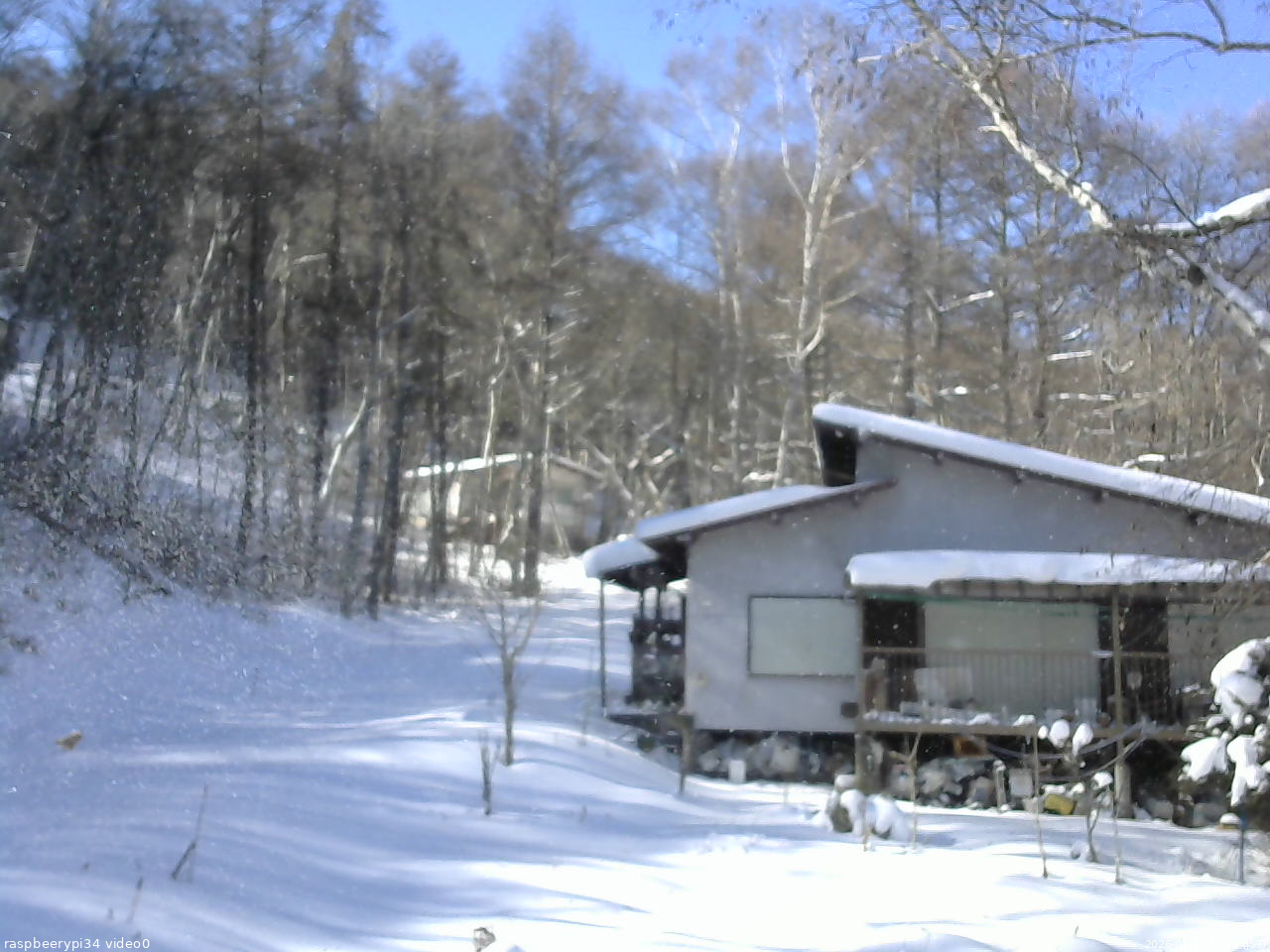 長野県菅平高原 ゆたか山荘 西側(坂上) 2026/01/10 11:45