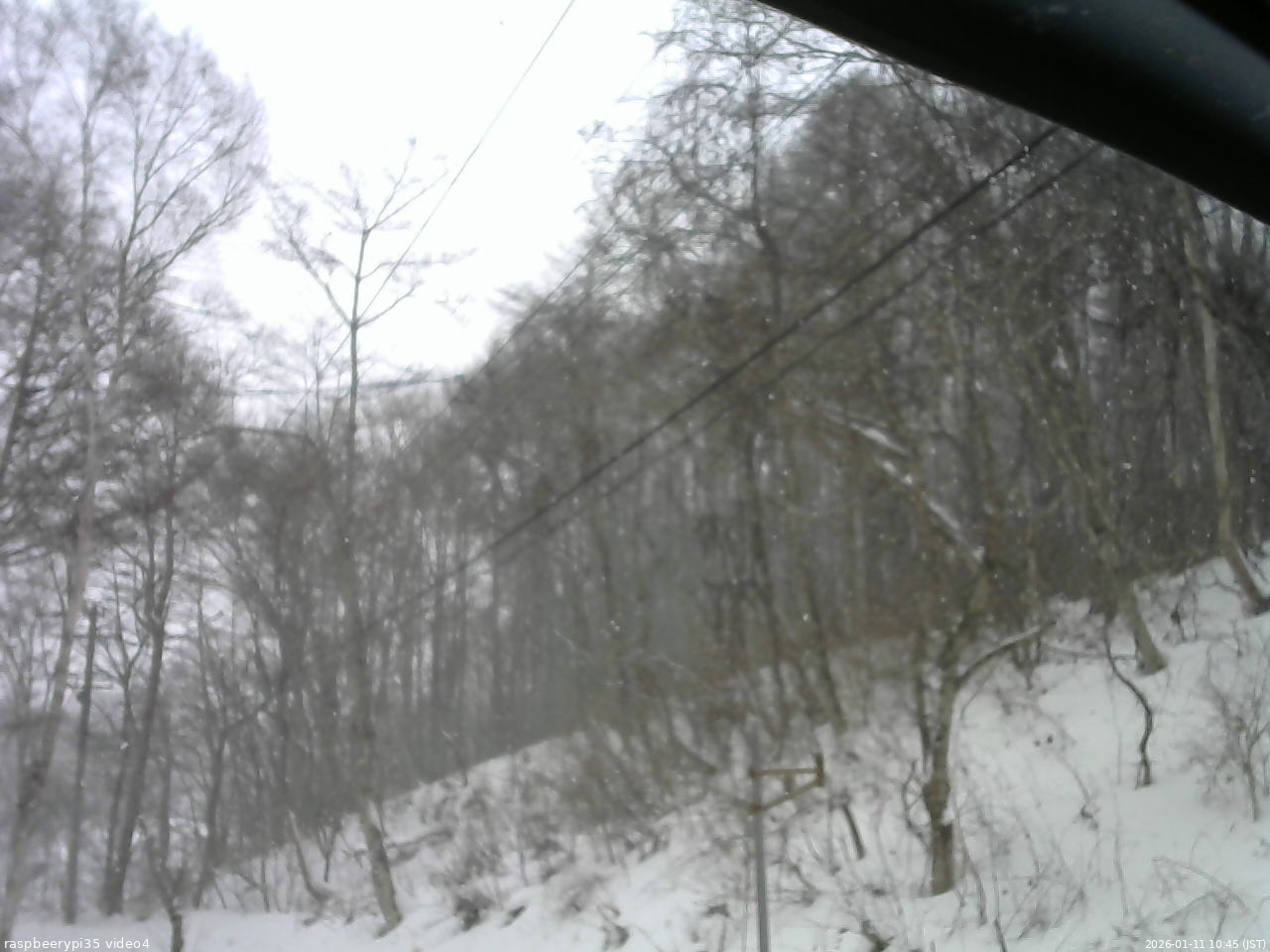 長野県菅平高原 ゆたか山荘 東側上空 2026/01/11 10:45