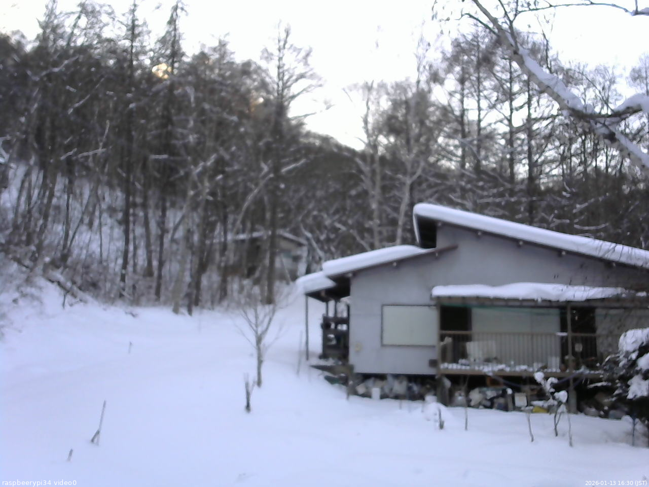 長野県菅平高原 ゆたか山荘 西側(坂上) 2026/01/13 16:30