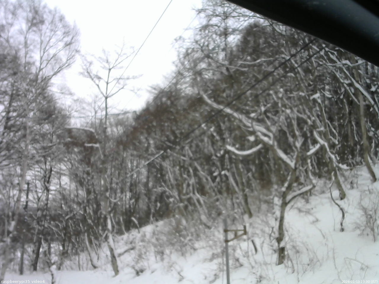 長野県菅平高原 ゆたか山荘 東側上空 2026/01/13 10:30