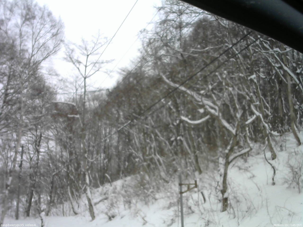長野県菅平高原 ゆたか山荘 東側上空 2026/01/13 10:45