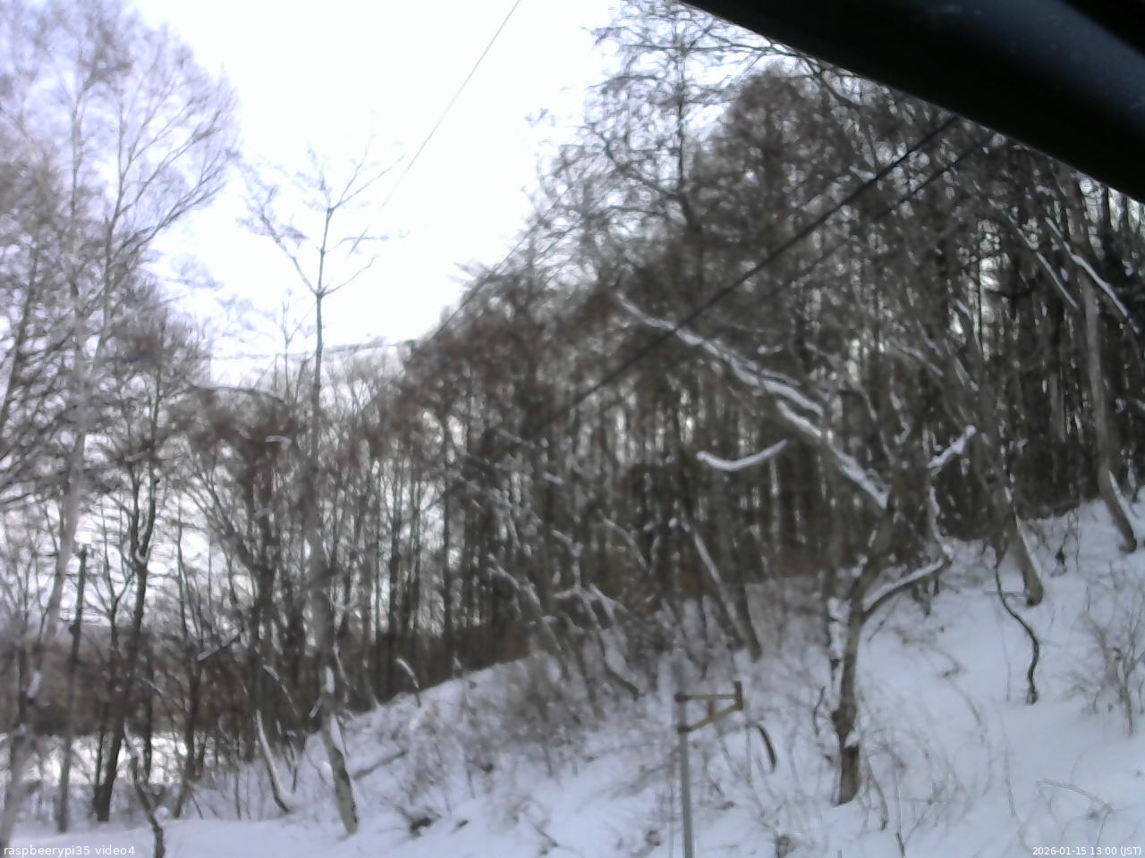 長野県菅平高原 ゆたか山荘 東側上空 2026/01/15 13:00