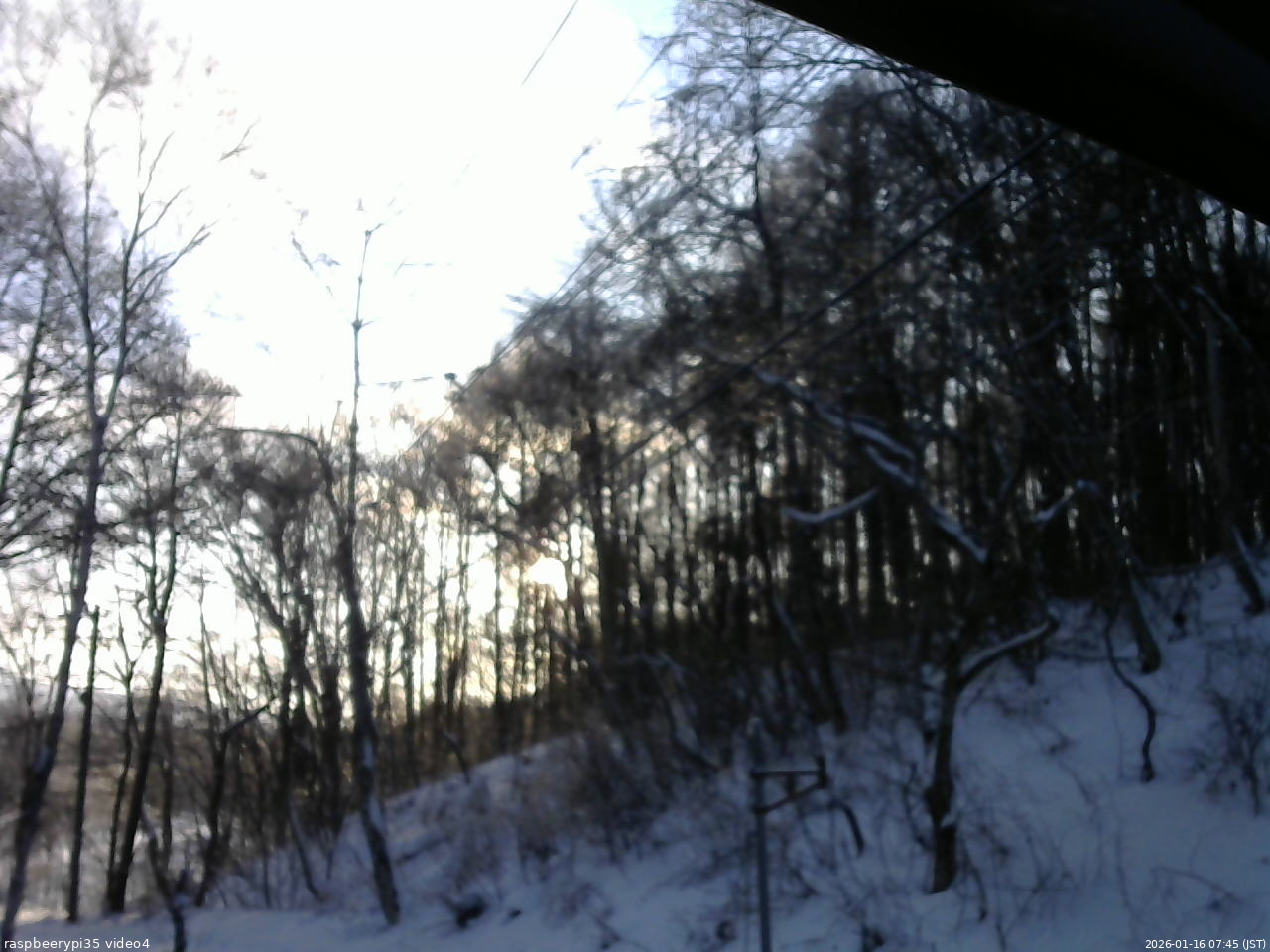 長野県菅平高原 ゆたか山荘 東側上空 2026/01/16 07:45