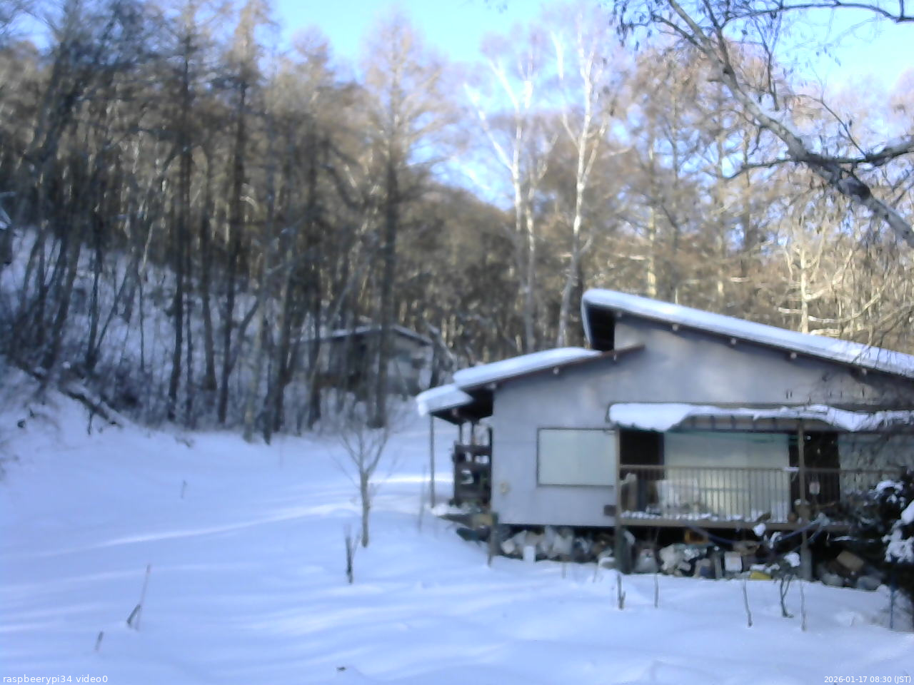 長野県菅平高原 ゆたか山荘 西側(坂上) 2026/01/17 08:30