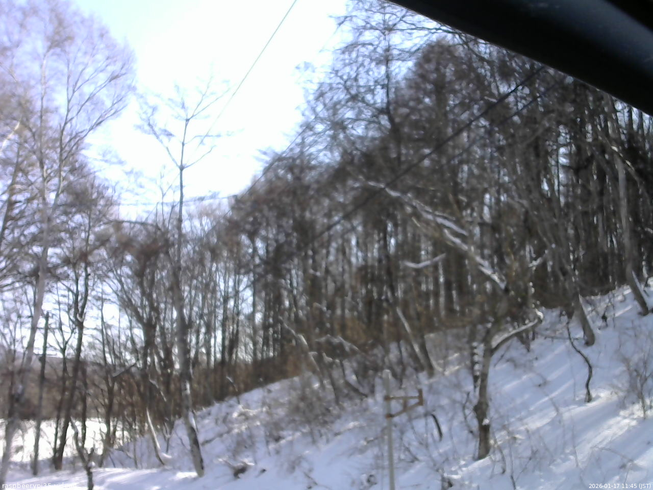 長野県菅平高原 ゆたか山荘 東側上空 2026/01/17 11:45