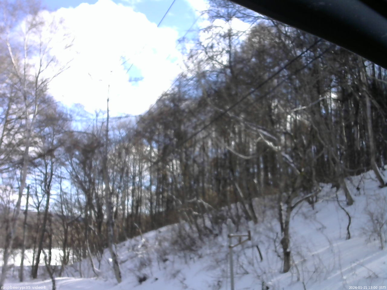 長野県菅平高原 ゆたか山荘 東側上空 2026/01/21 13:00