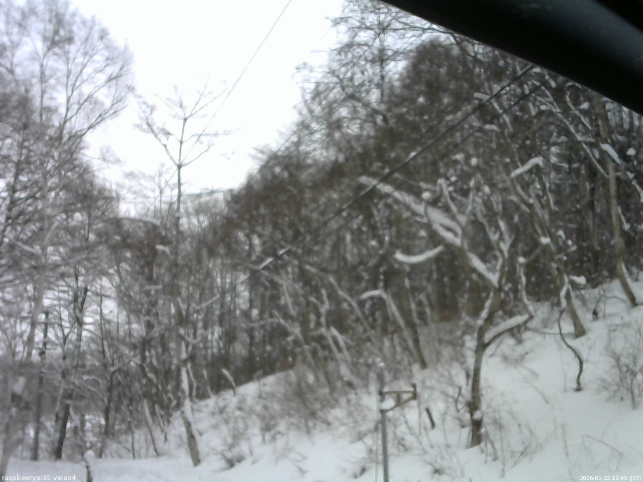 長野県菅平高原 ゆたか山荘 東側上空 2026/01/22 12:45