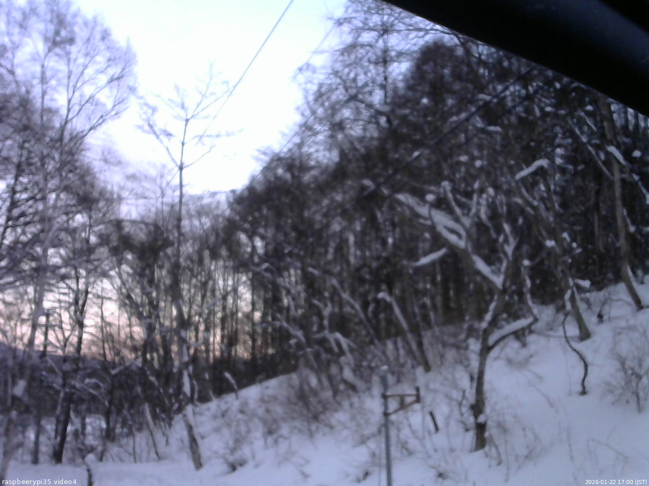 長野県菅平高原 ゆたか山荘 東側上空 2026/01/22 17:00
