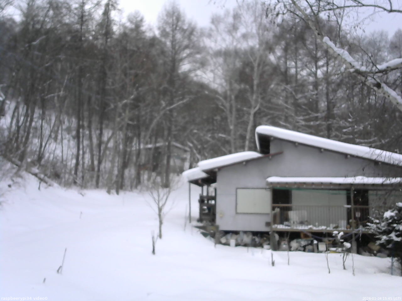 長野県菅平高原 ゆたか山荘 西側(坂上) 2026/01/24 15:45