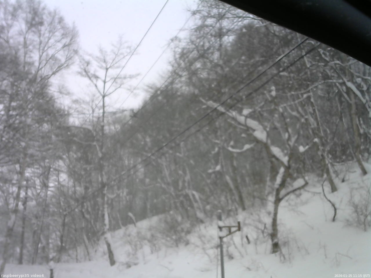 長野県菅平高原 ゆたか山荘 東側上空 2026/01/25 11:15