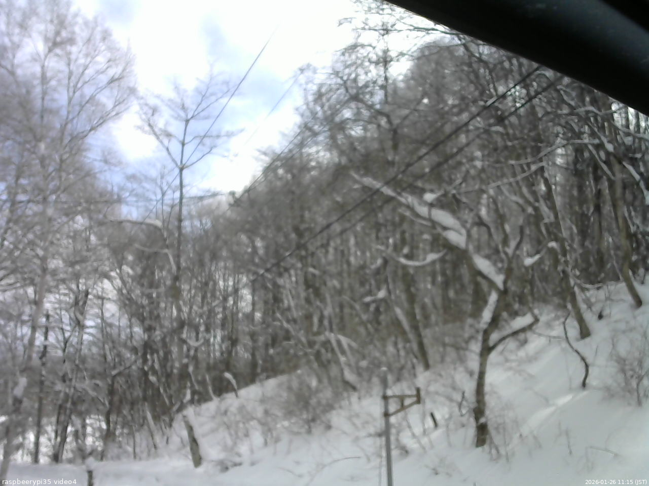 長野県菅平高原 ゆたか山荘 東側上空 2026/01/26 11:15