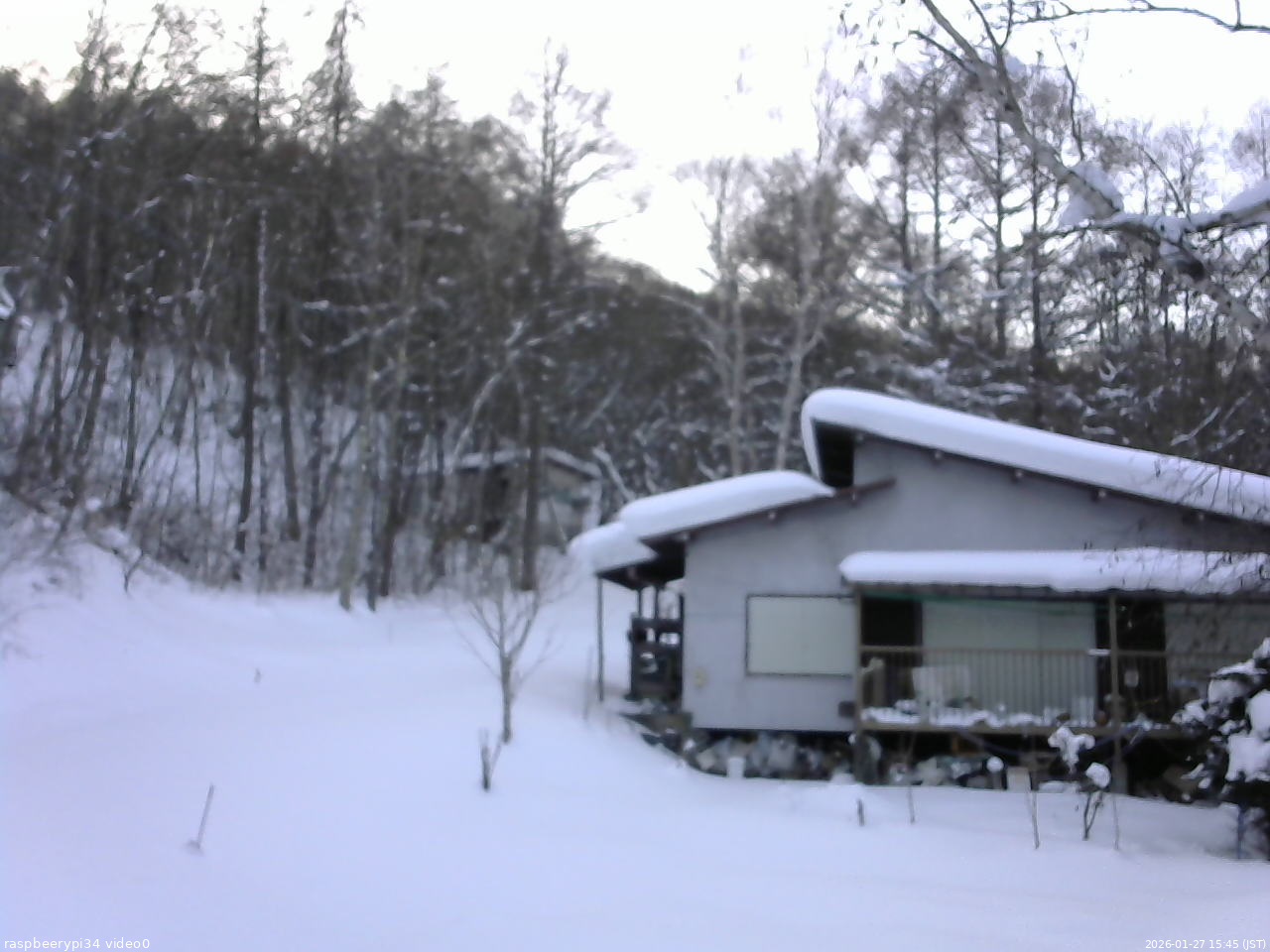 長野県菅平高原 ゆたか山荘 西側(坂上) 2026/01/27 15:45