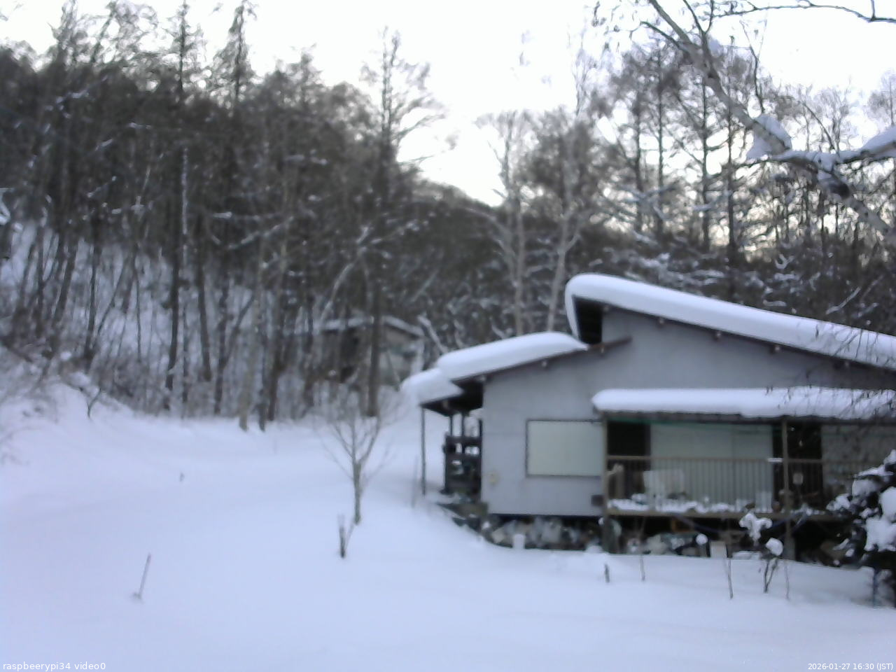 長野県菅平高原 ゆたか山荘 西側(坂上) 2026/01/27 16:30