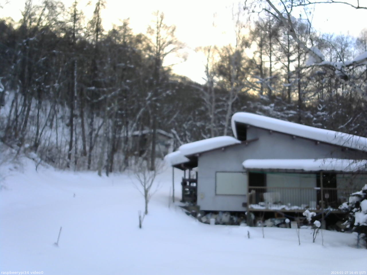長野県菅平高原 ゆたか山荘 西側(坂上) 2026/01/27 16:45