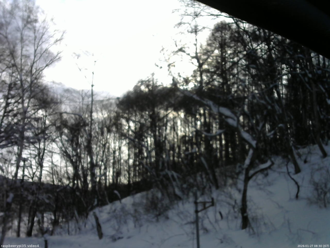 長野県菅平高原 ゆたか山荘 東側上空 2026/01/27 08:30