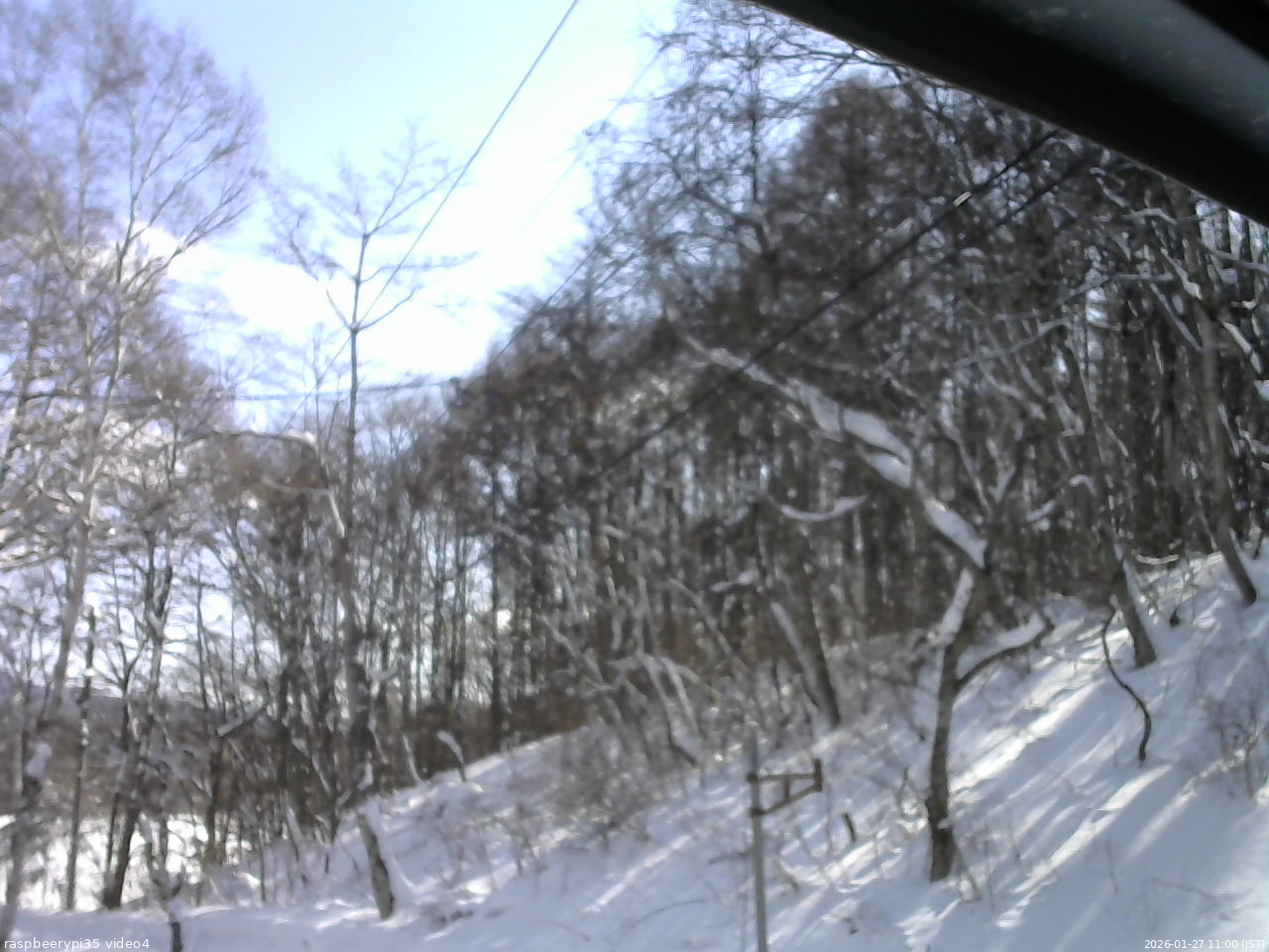 長野県菅平高原 ゆたか山荘 東側上空 2026/01/27 11:00