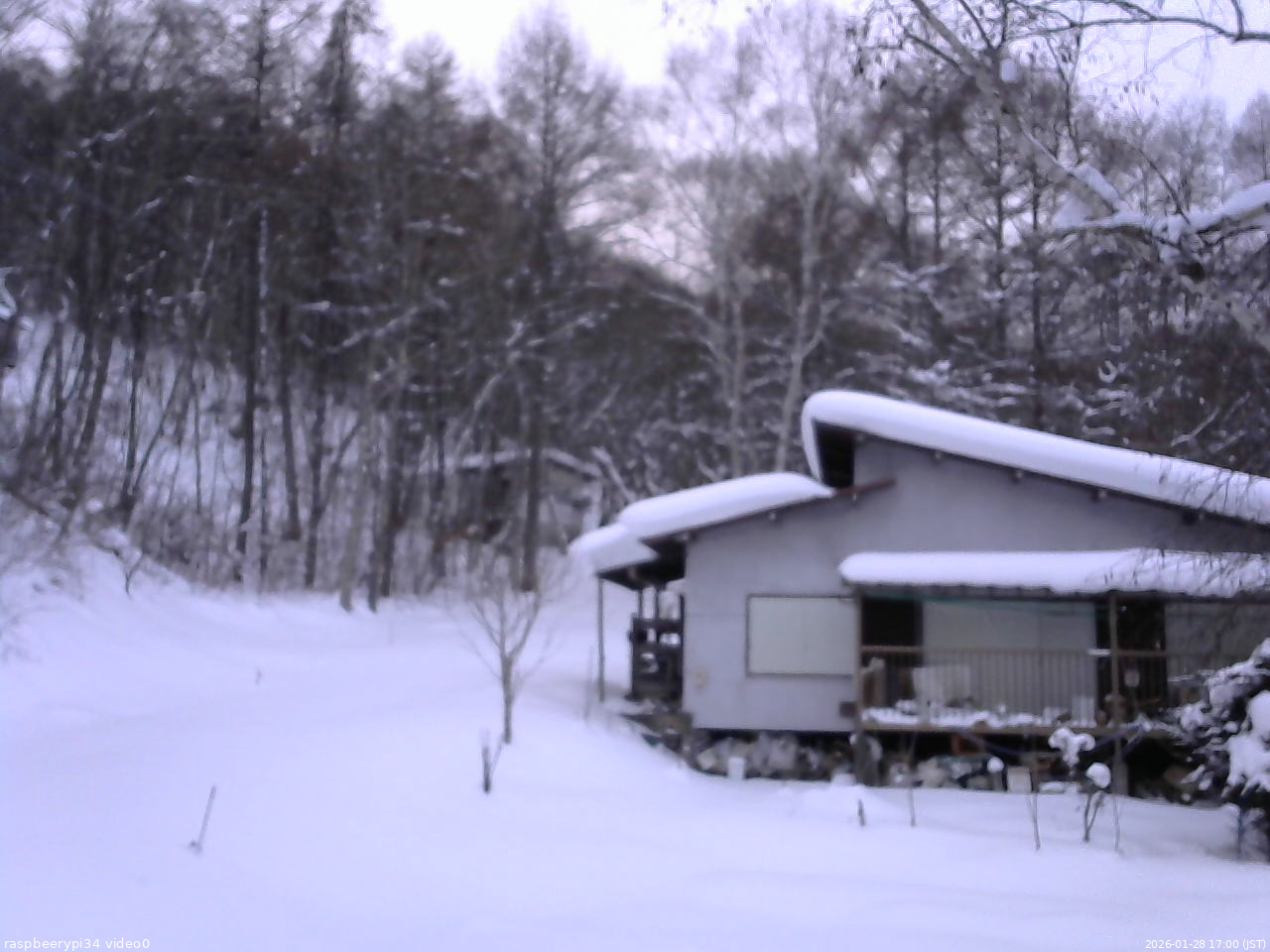 長野県菅平高原 ゆたか山荘 西側(坂上) 2026/01/28 17:00