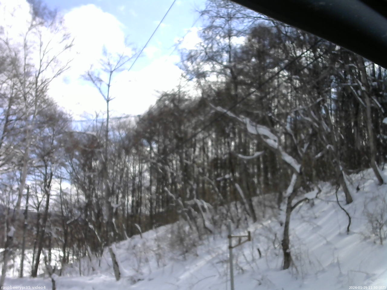 長野県菅平高原 ゆたか山荘 東側上空 2026/01/29 11:30
