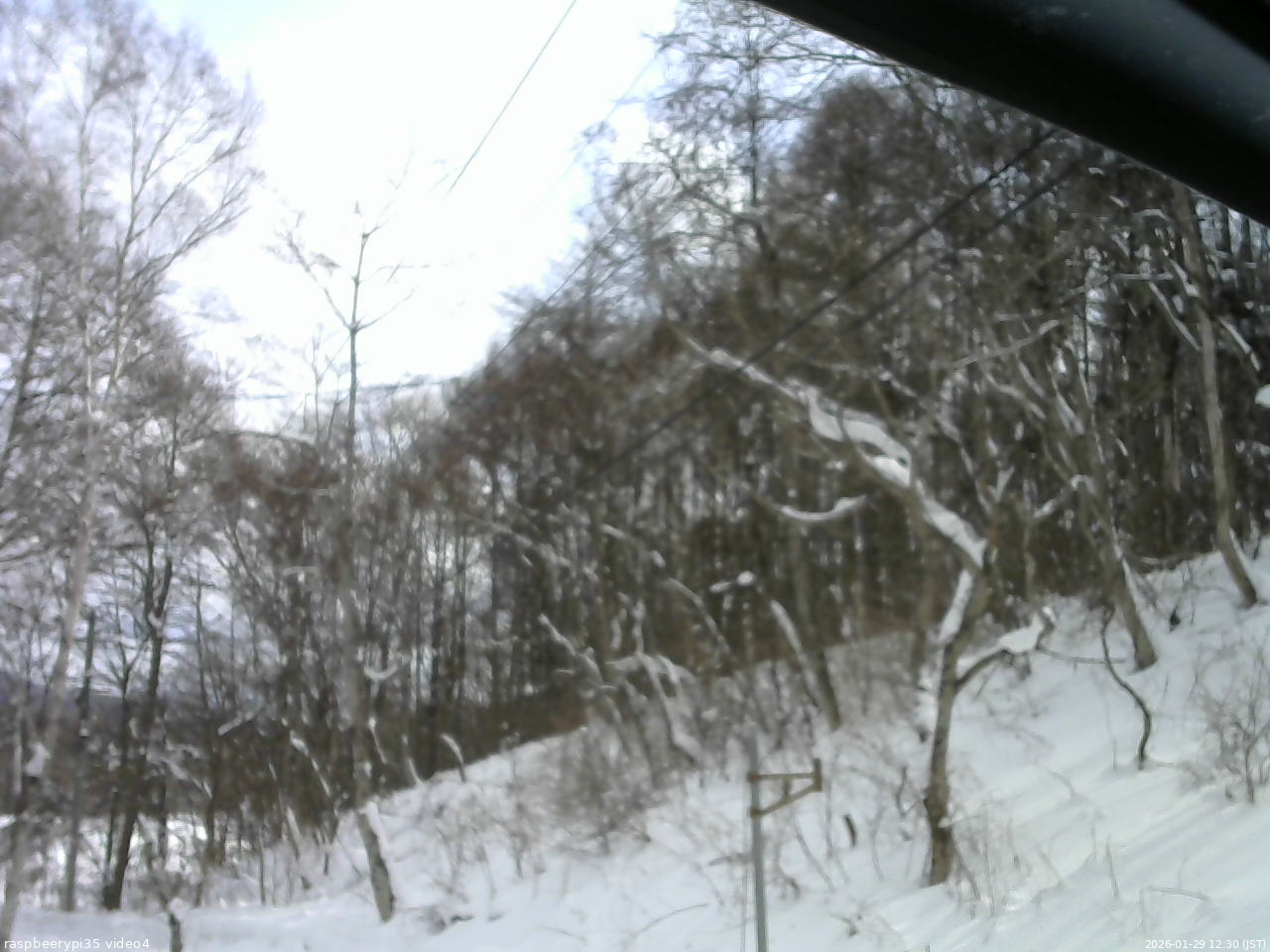 長野県菅平高原 ゆたか山荘 東側上空 2026/01/29 12:30