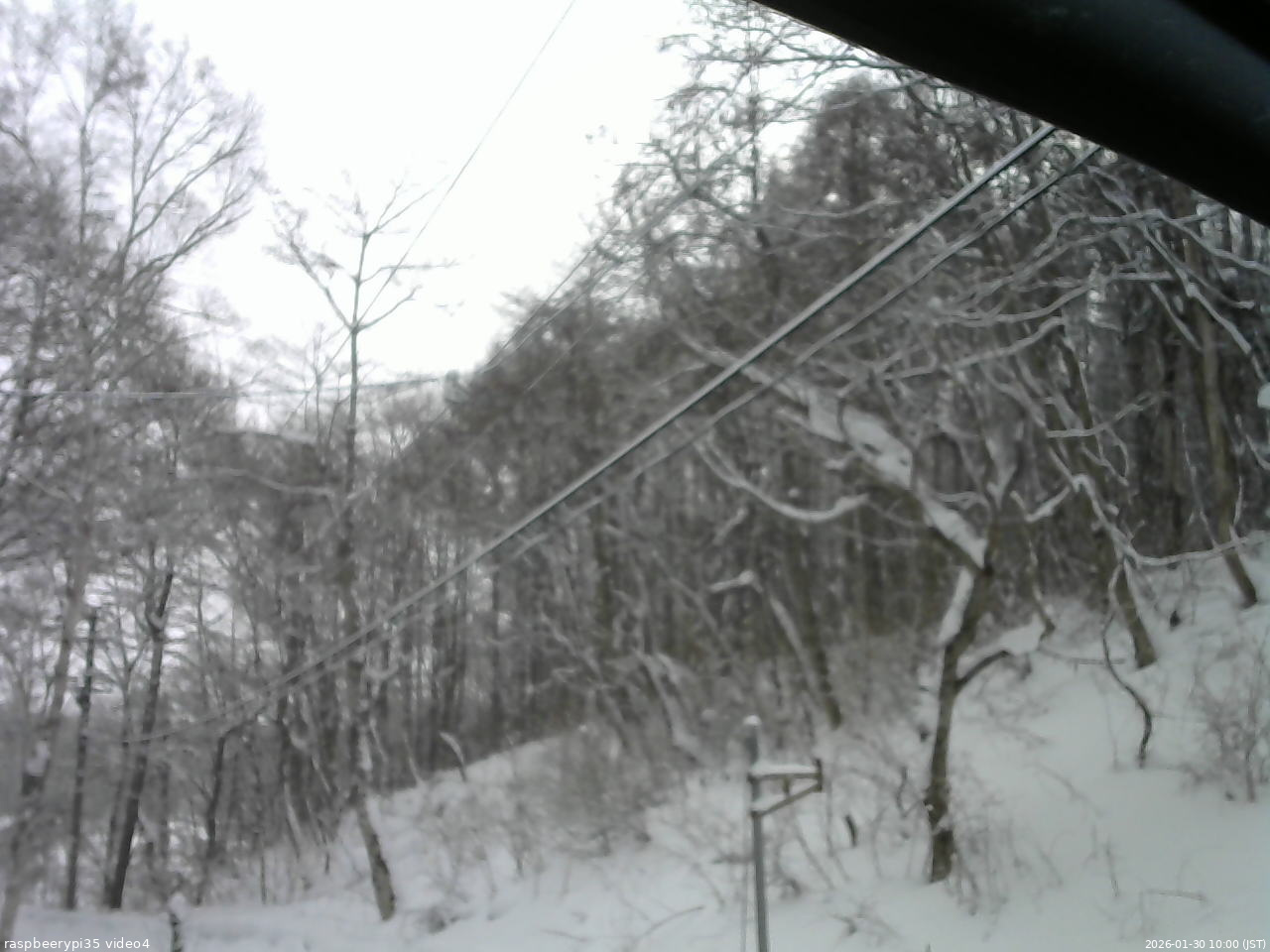 長野県菅平高原 ゆたか山荘 東側上空 2026/01/30 10:00