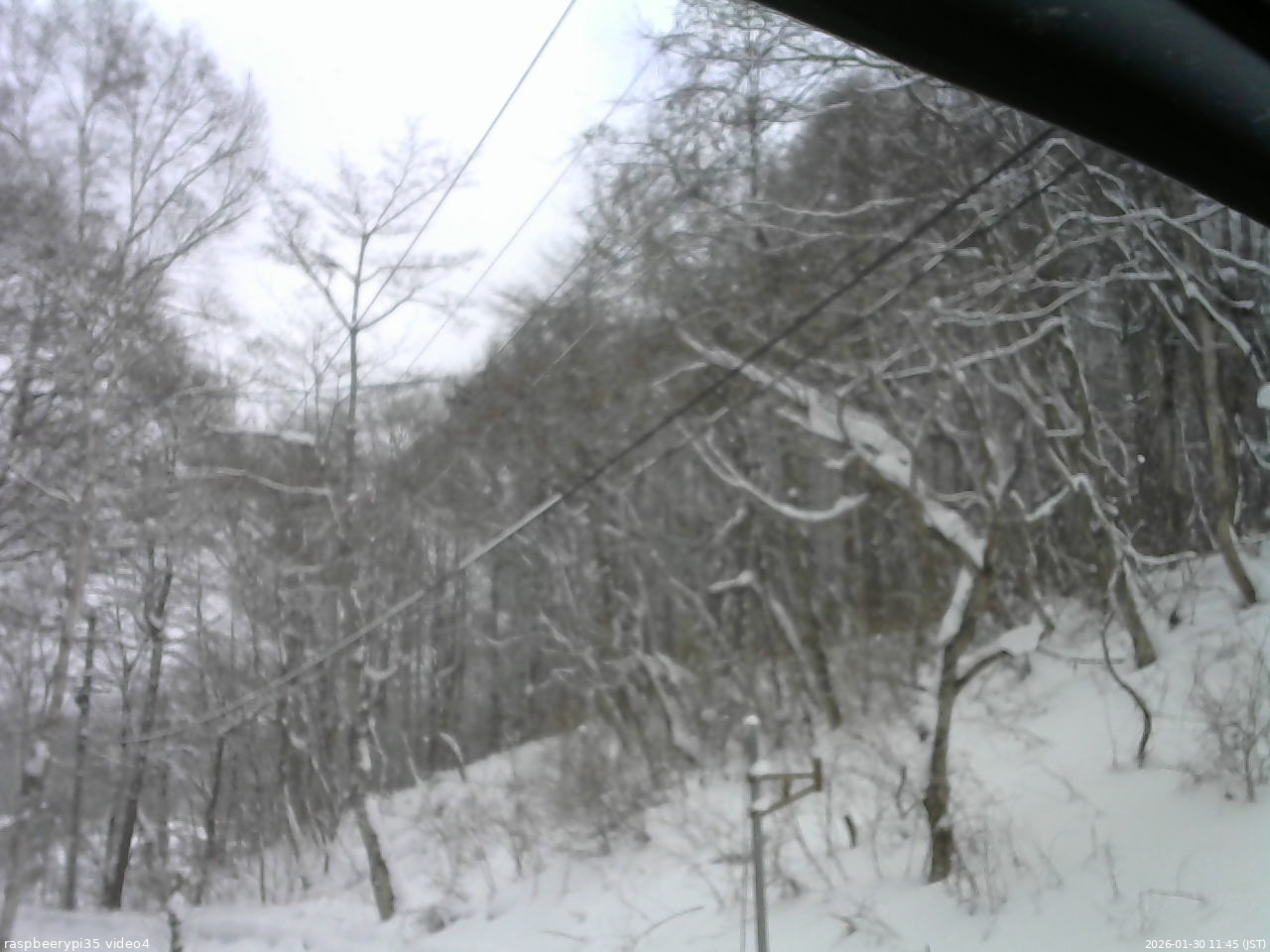 長野県菅平高原 ゆたか山荘 東側上空 2026/01/30 11:45