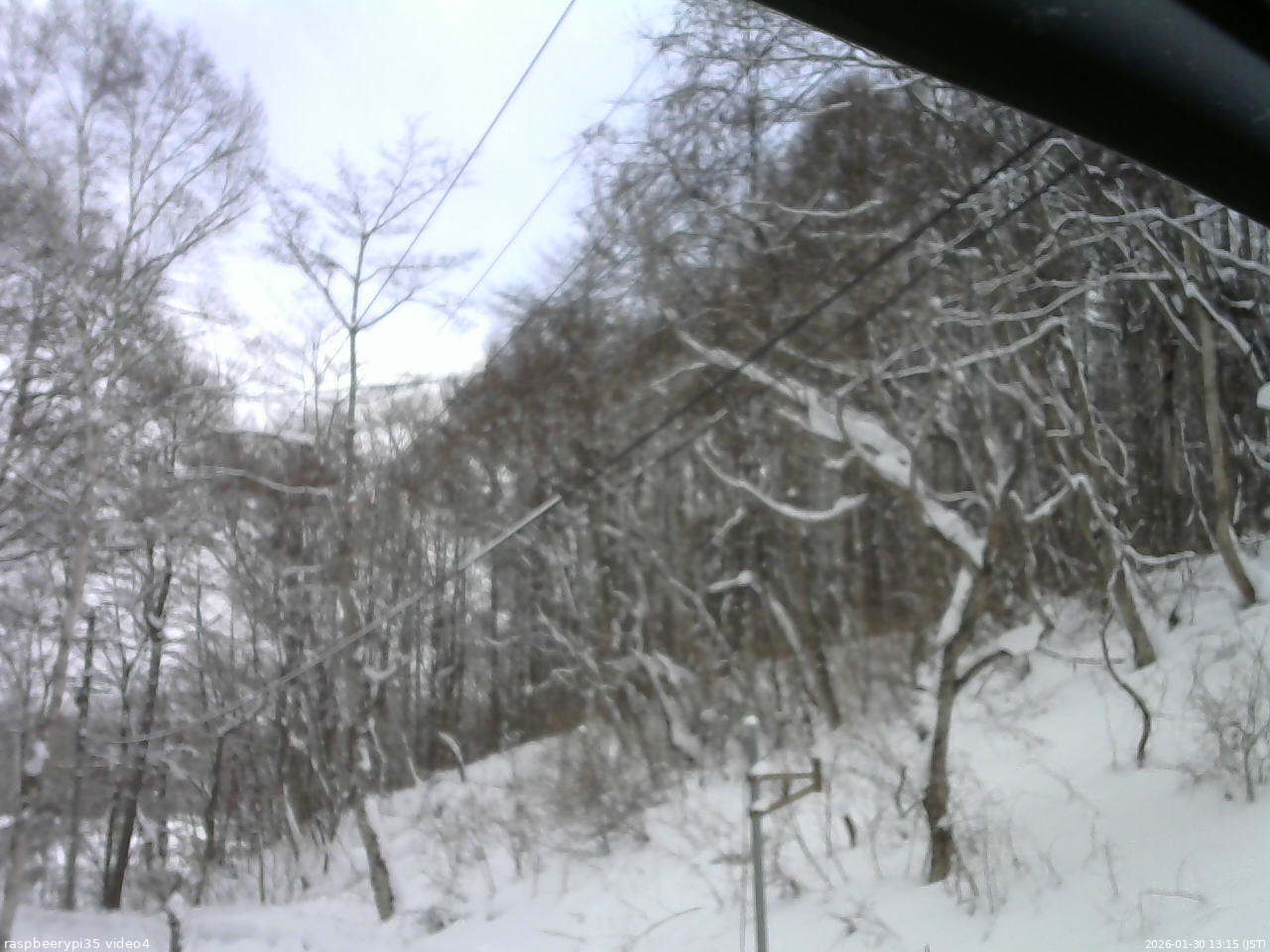 長野県菅平高原 ゆたか山荘 東側上空 2026/01/30 13:15