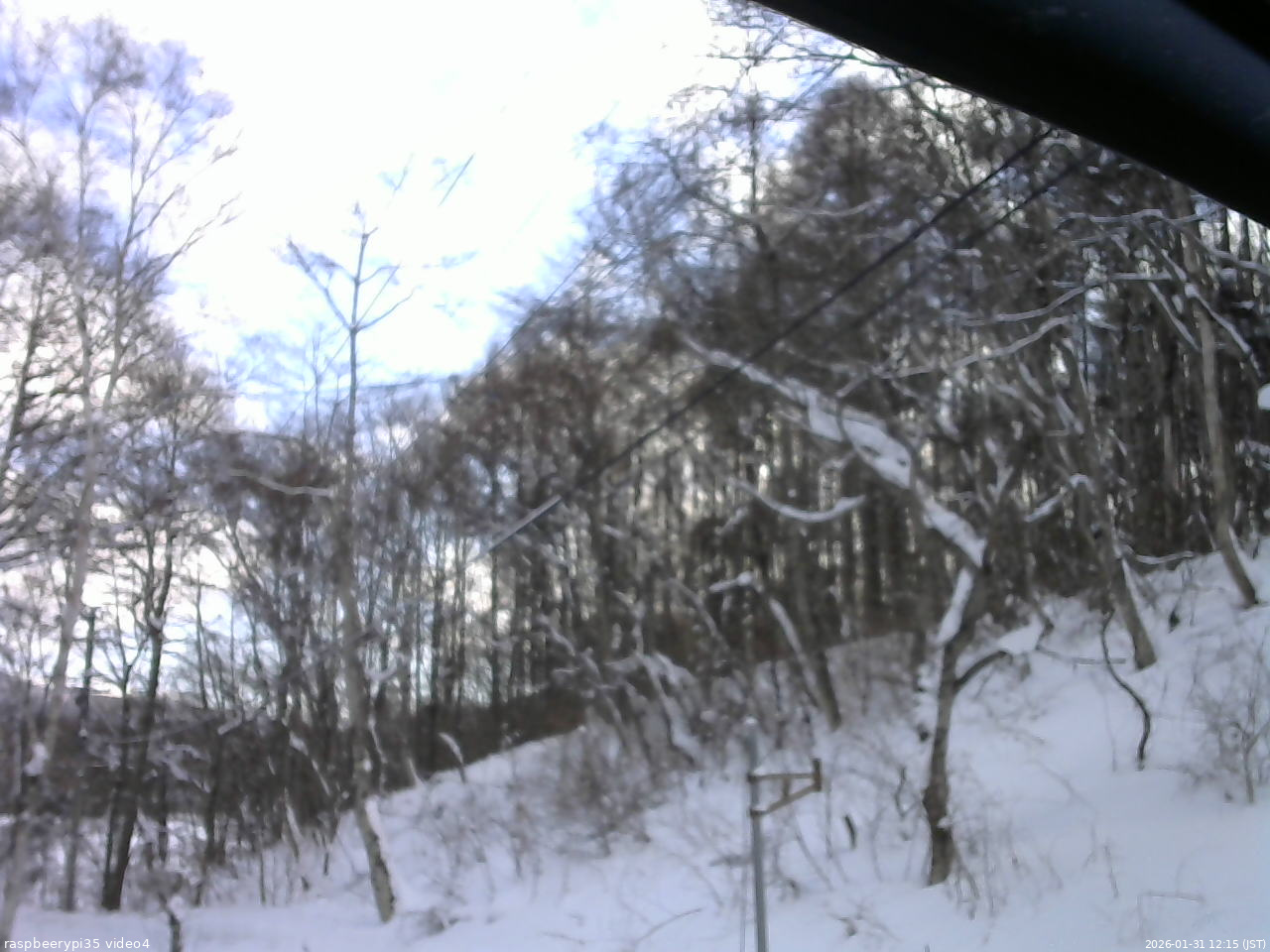 長野県菅平高原 ゆたか山荘 東側上空 2026/01/31 12:15