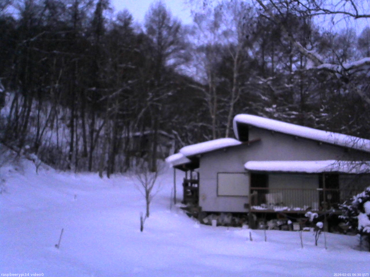 長野県菅平高原 ゆたか山荘 西側(坂上) 2026/02/01 06:30
