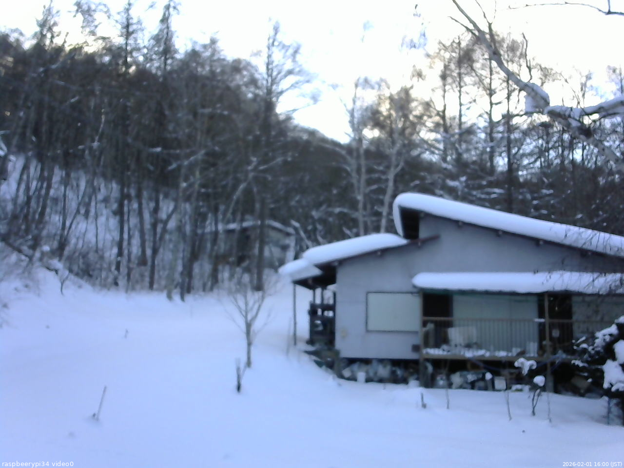 長野県菅平高原 ゆたか山荘 西側(坂上) 2026/02/01 16:00
