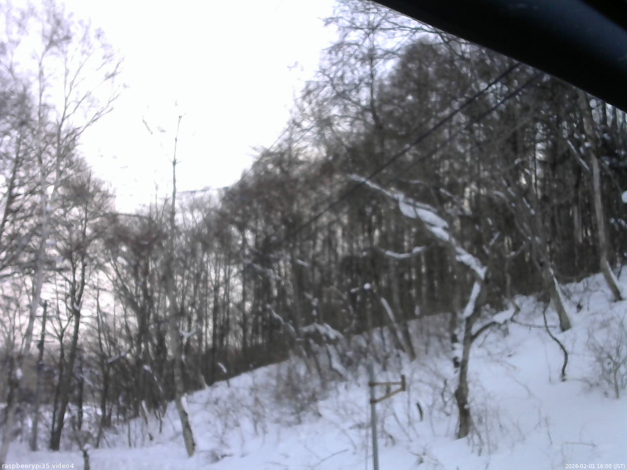 長野県菅平高原 ゆたか山荘 東側上空 2026/02/01 16:00