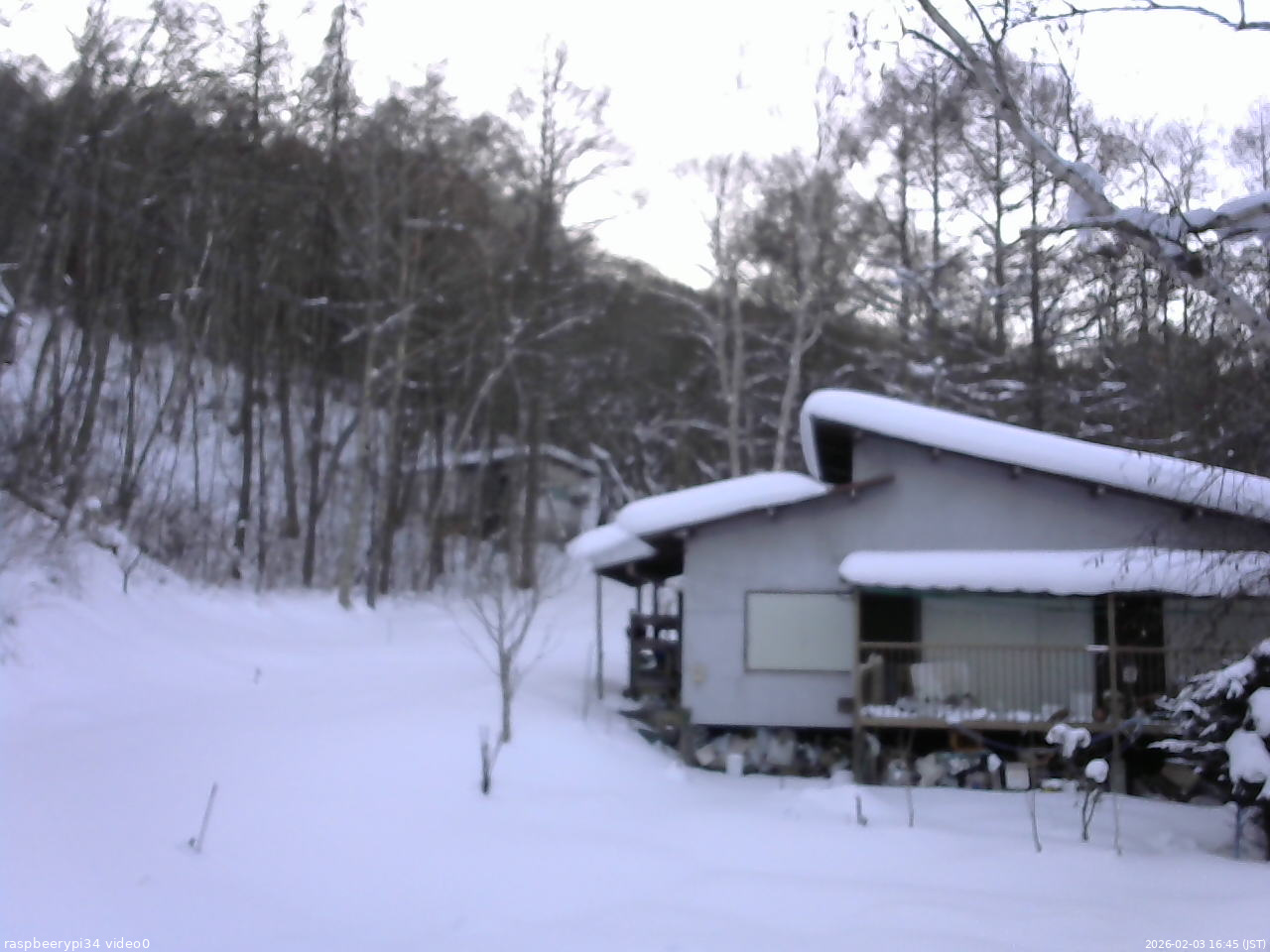 長野県菅平高原 ゆたか山荘 西側(坂上) 2026/02/03 16:45