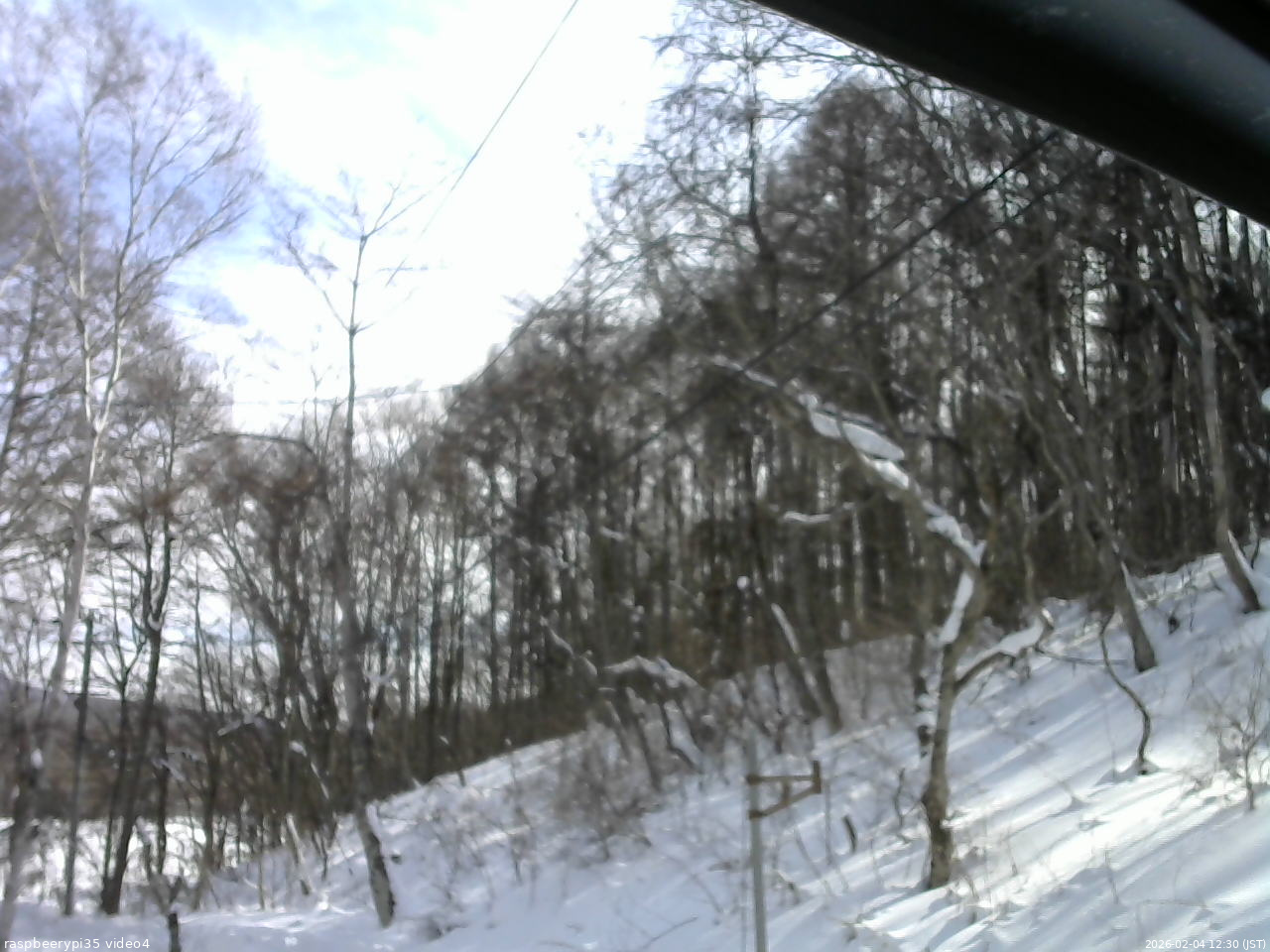 長野県菅平高原 ゆたか山荘 東側上空 2026/02/04 12:30