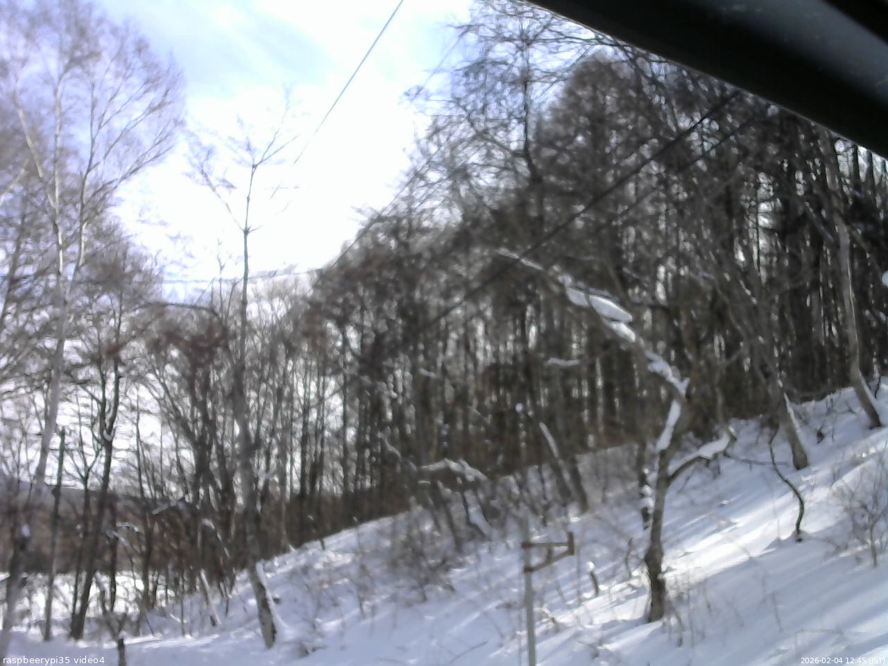長野県菅平高原 ゆたか山荘 東側上空 2026/02/04 12:45