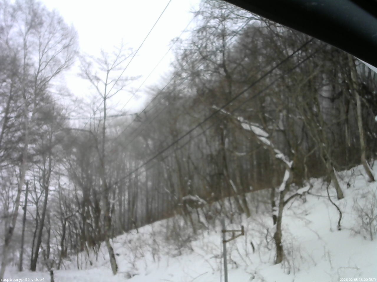 長野県菅平高原 ゆたか山荘 東側上空 2026/02/05 13:00